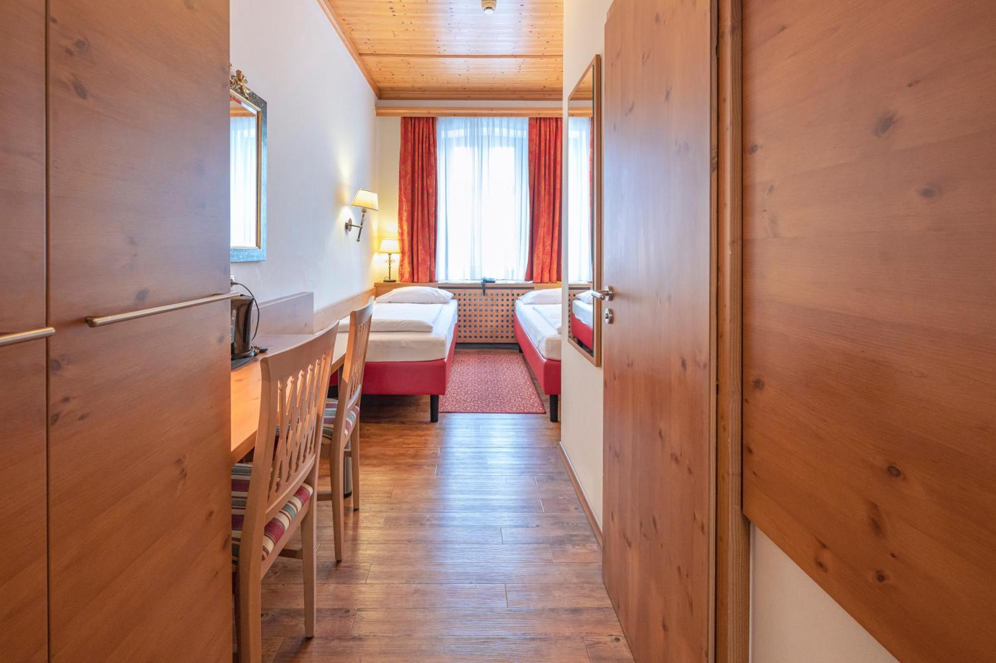 Hotel Eder 3*