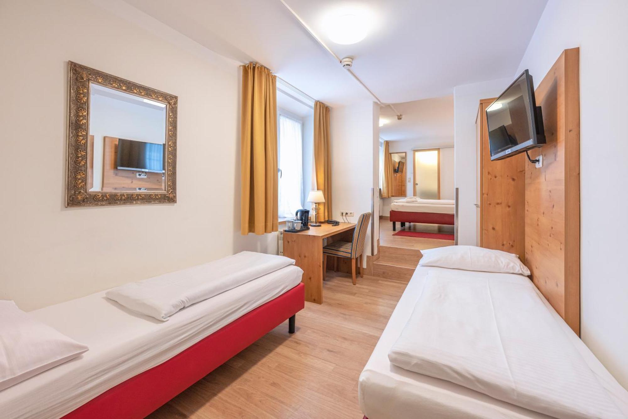 Eder Hotel