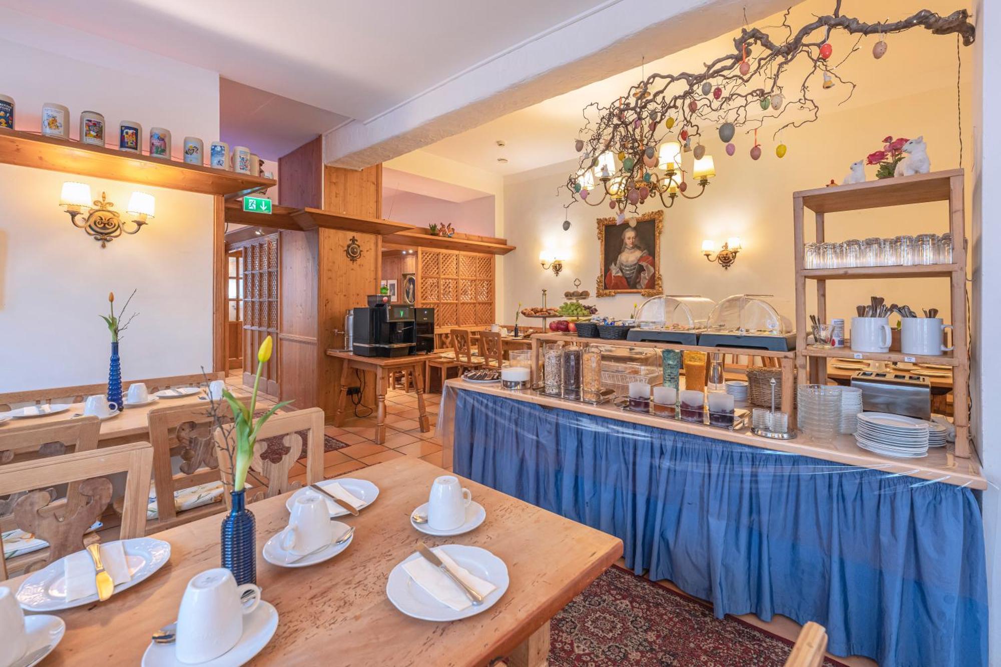 Eder Hotel 3*